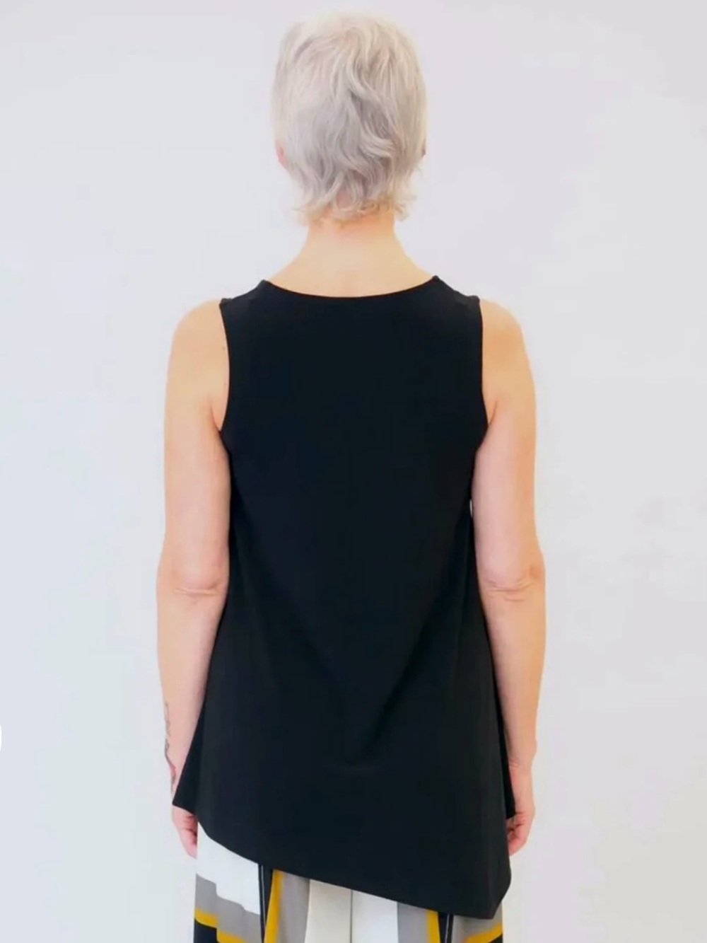 Alembika Essential Asymmetrical Tank Top Black size 2 (8-10) - Picture 2 of 12